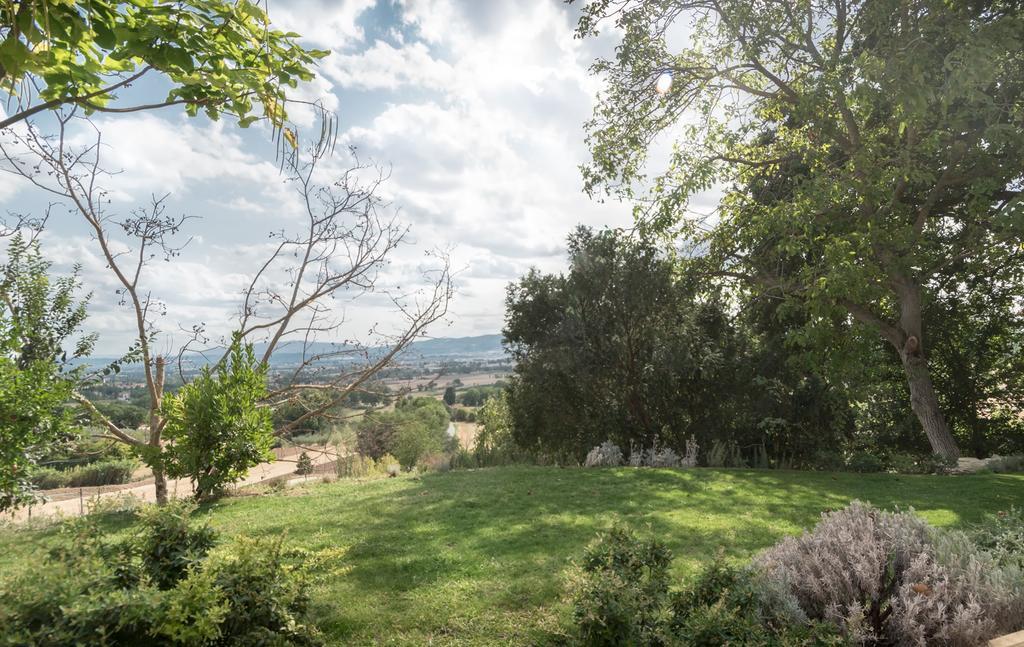 B&B Cantico Delle Creature Assisi Exterior foto